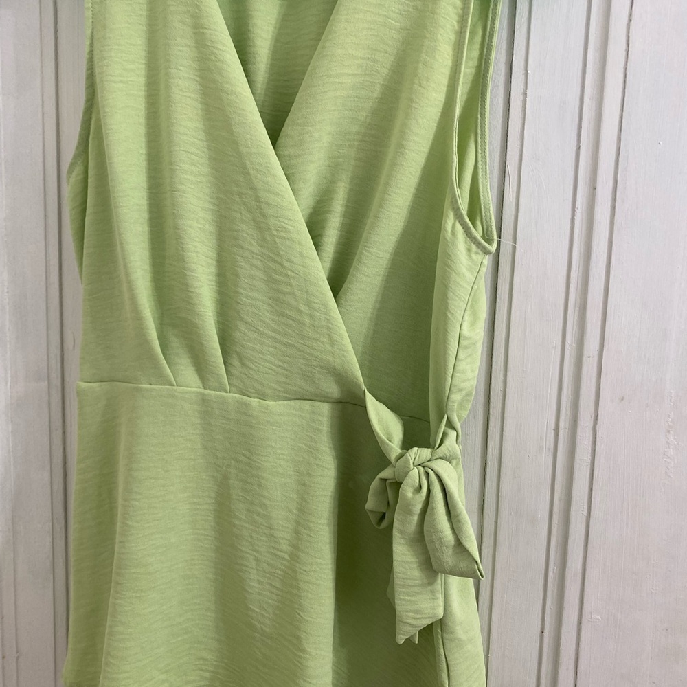 Gilli Light Green Sleeveless Wrap Blouse